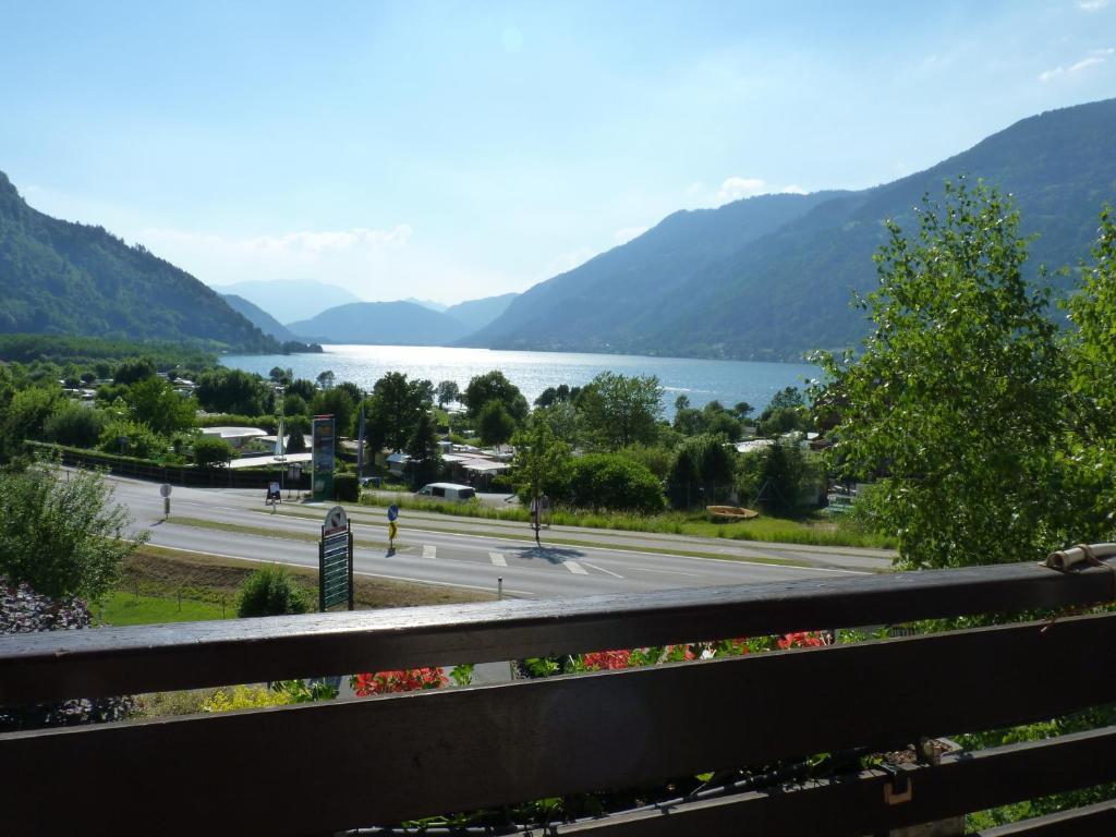 Pension Broenimann Ossiach Exteriér fotografie
