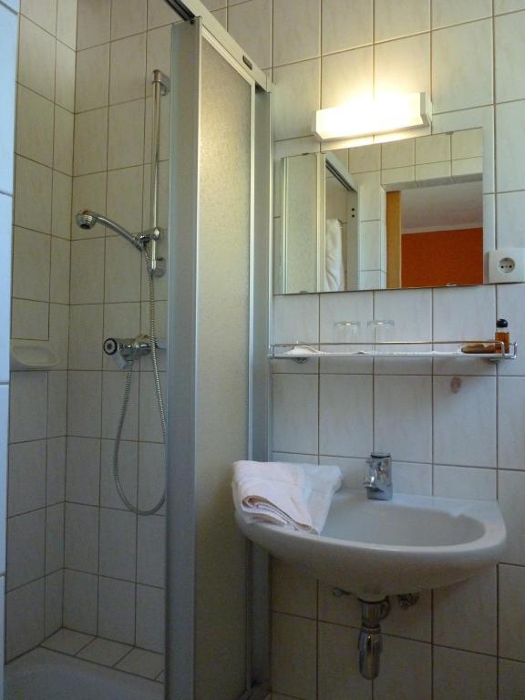 Pension Broenimann Ossiach Pokoj fotografie